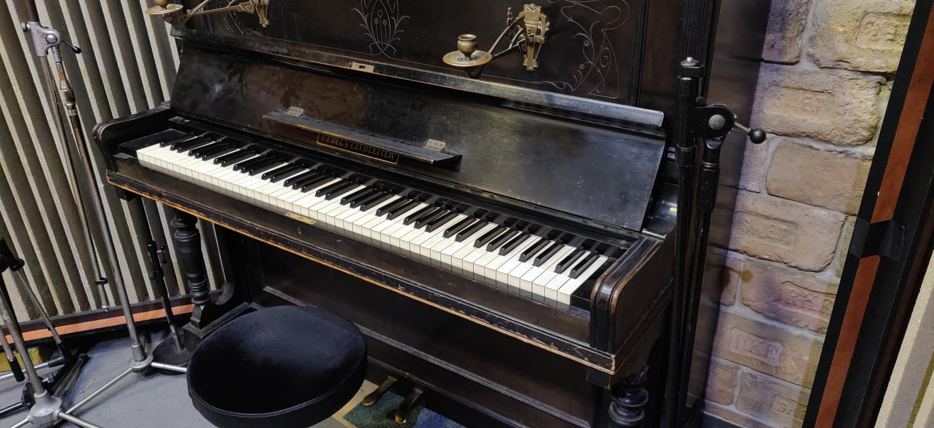 Analóg eszközök galéria kép