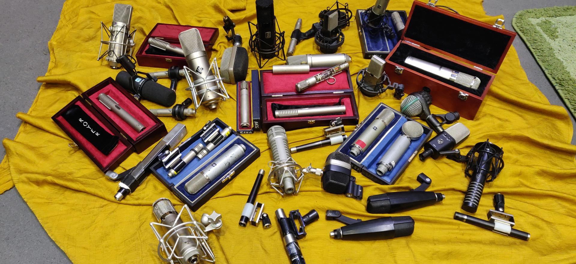 Vintage mikrofonok galéria kép