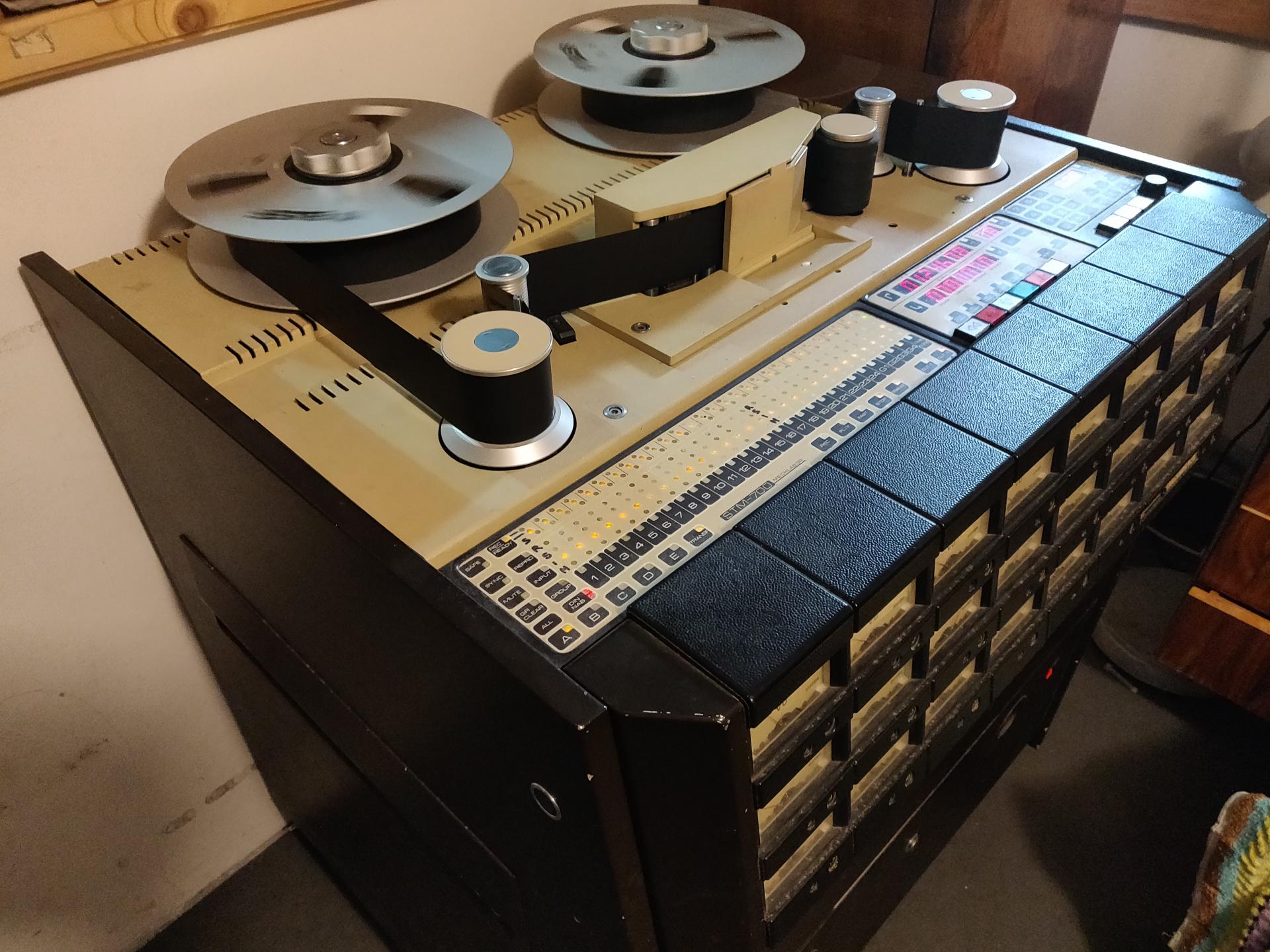 Analóg eszközök galéria kép