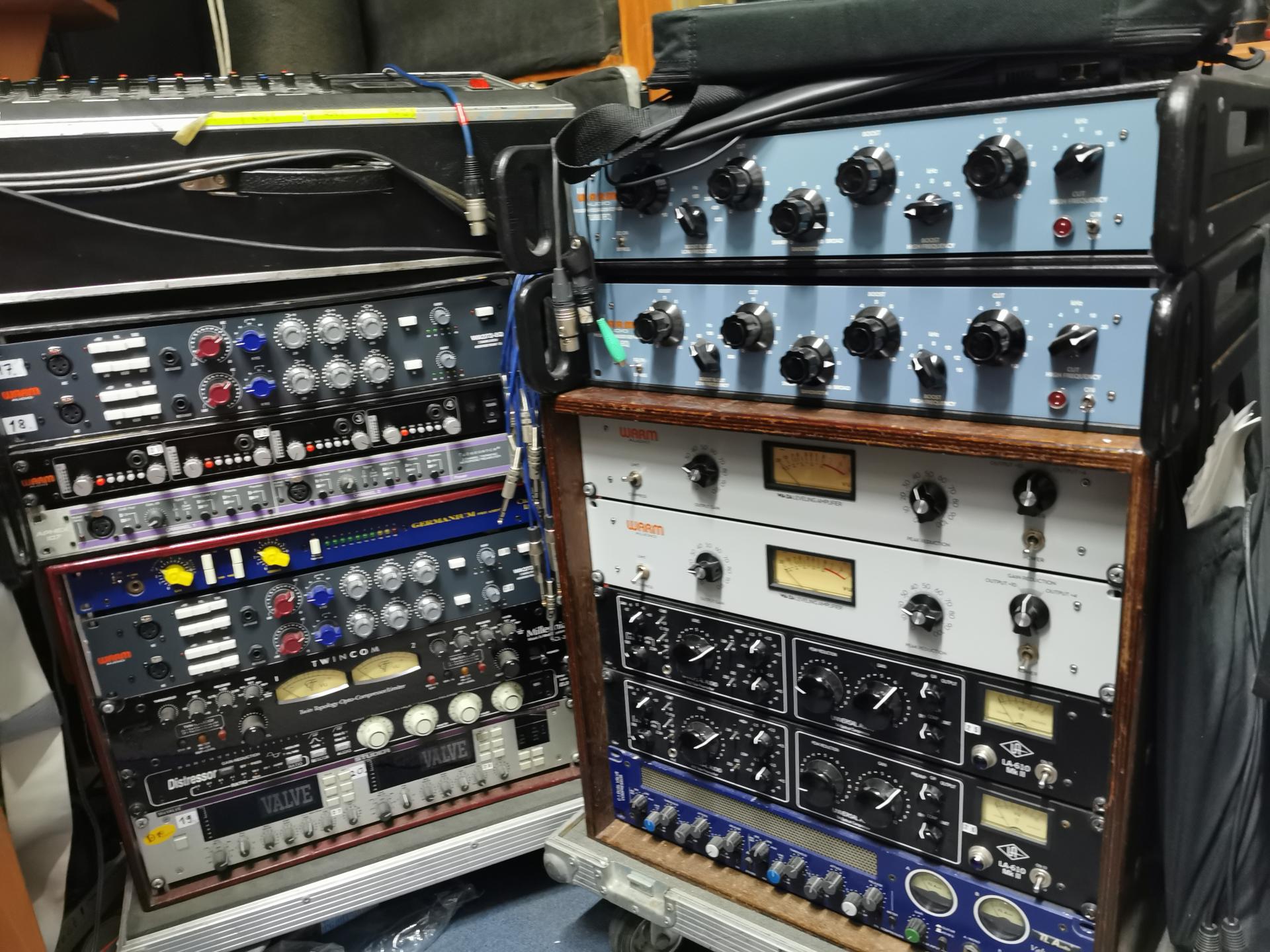 Analóg eszközök galéria kép